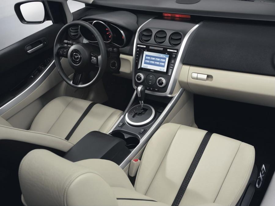  Mazda CX-7 2007 года  (фото 136 из 353)